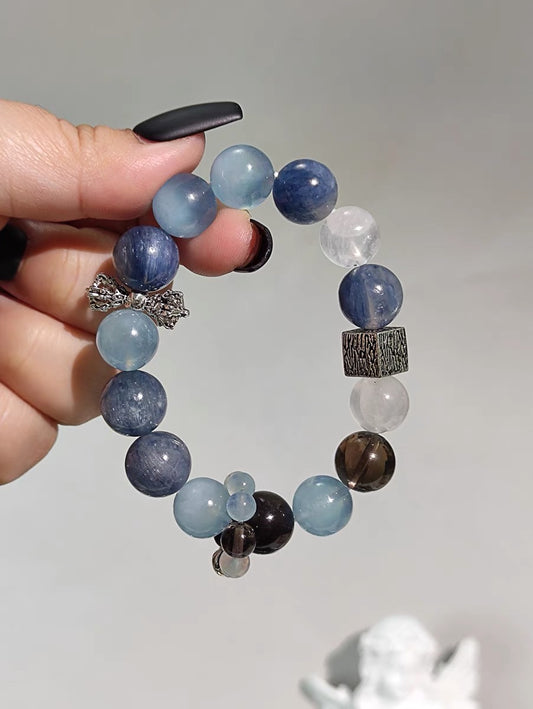 Ocean's Serenity – Blue Kyanite & Aquamarine Crystal Bracelet