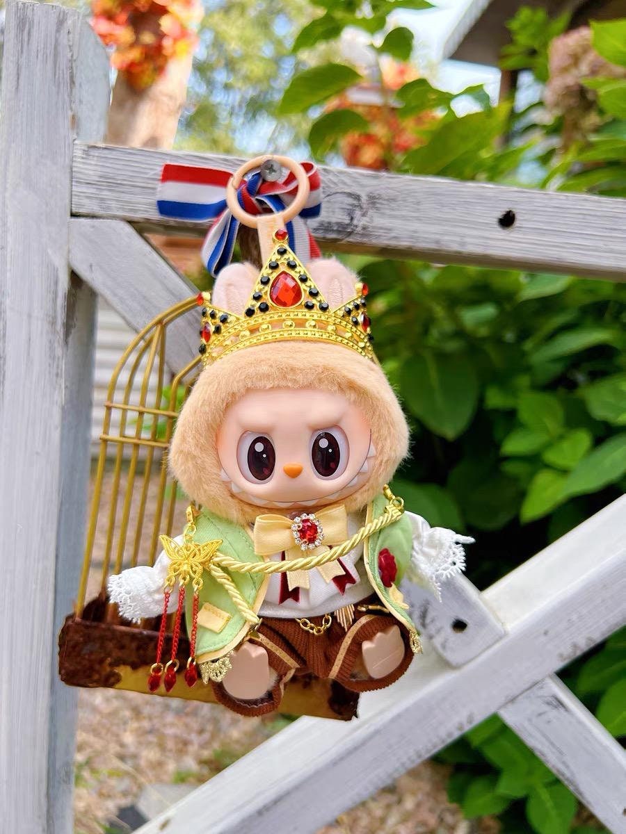 Handmade Labubu King/Emperor Outfit Elegant European Royalty Clothes with Crown for Labubu Clothes Have a Seat & Macaron Labubu Outfits Gift