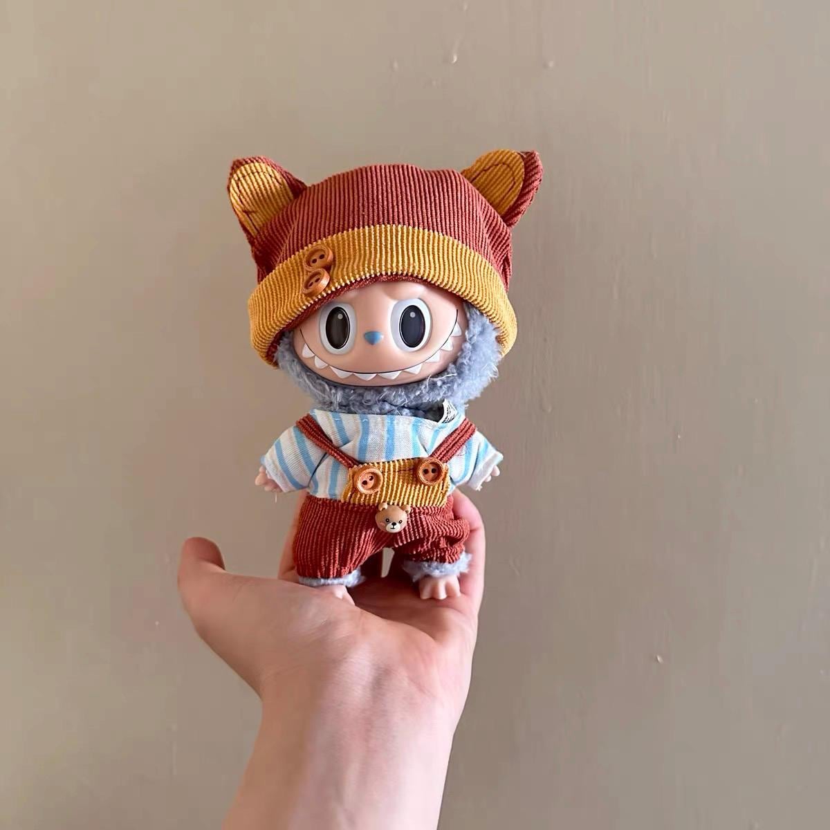 Handmade Bear-Themed Outfit for Labubu Dolls | Fits Macaron & Have a Seat 17cm Dolls | 3-Piece Doll Clothes Set|Labubu Clothes|Labubu Outfit